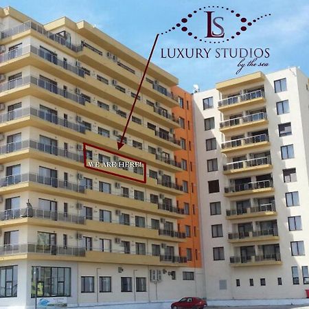 Summerland Luxury Studios By The Sea ママイア エクステリア 写真