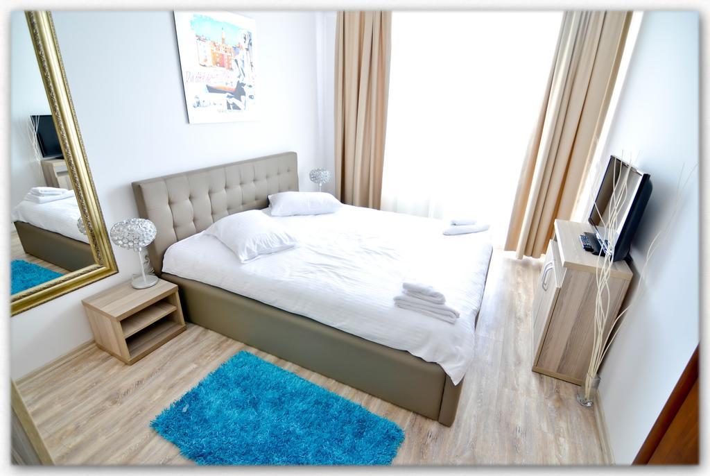 Summerland Luxury Studios By The Sea ママイア 部屋 写真